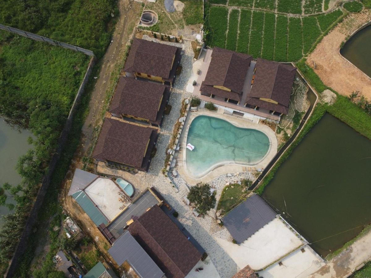 Sky Bay Lodge Ha Giang Esterno foto