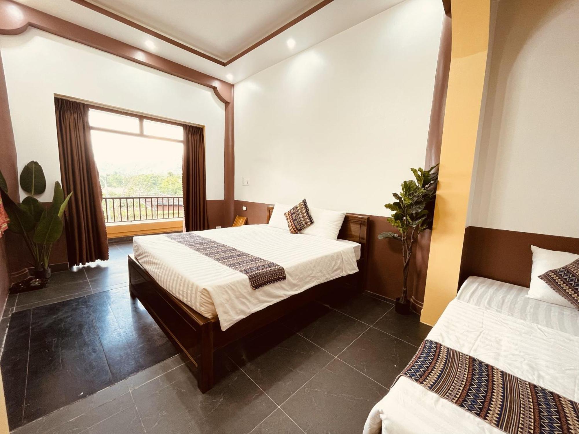 Sky Bay Lodge Ha Giang Esterno foto