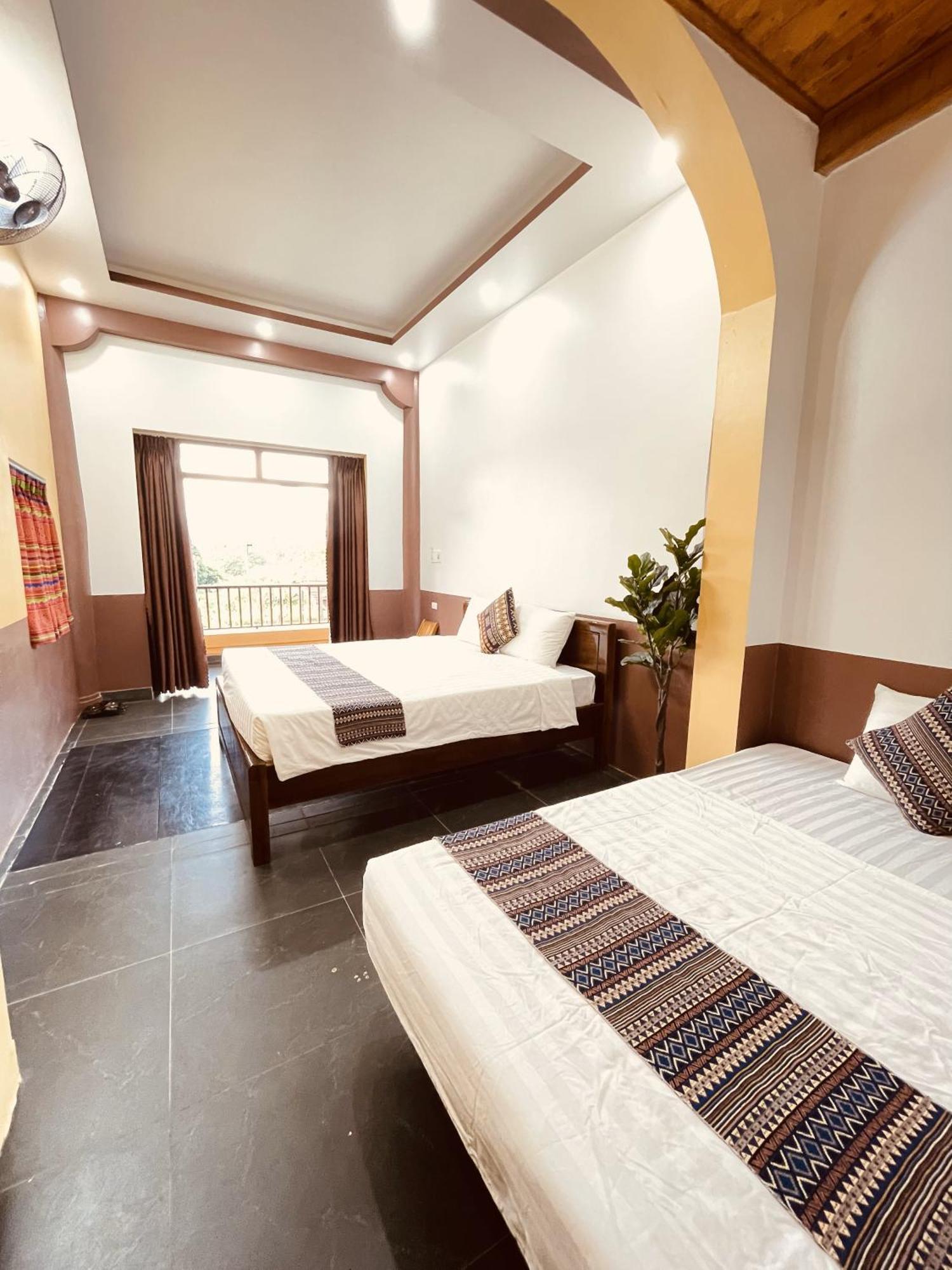 Sky Bay Lodge Ha Giang Esterno foto